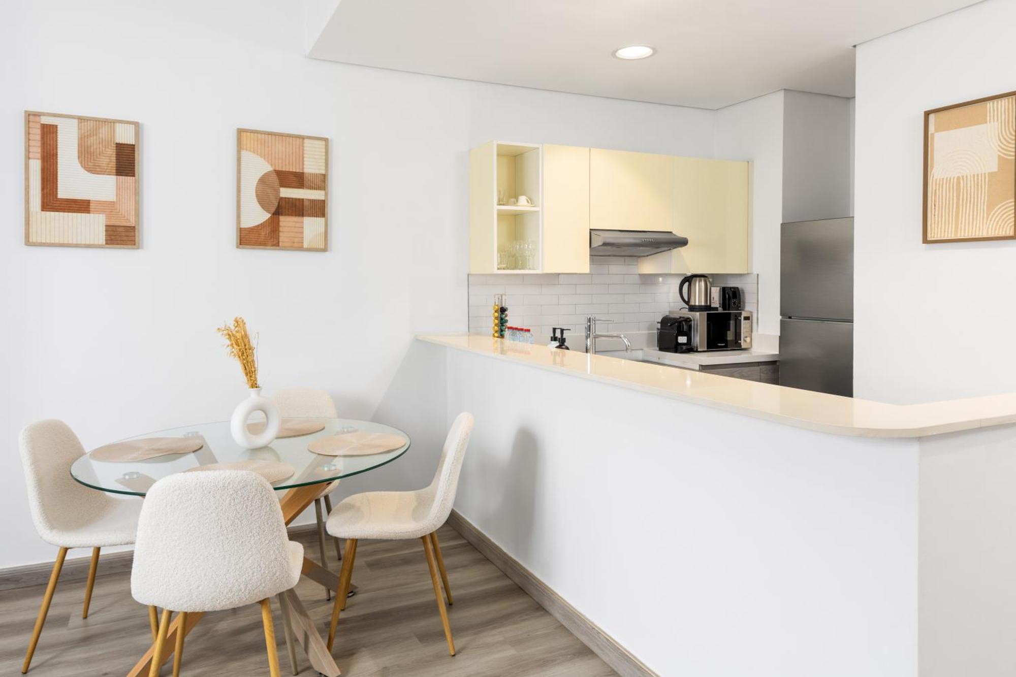Waves - Elegant 1br Near Metro & Creek Harbour Appartement