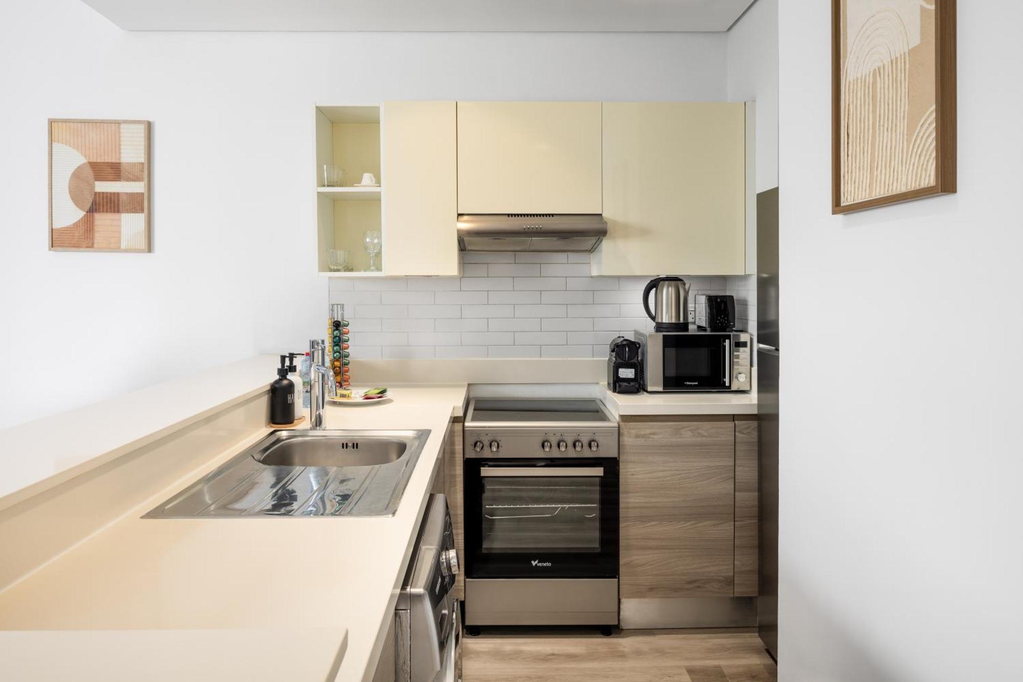Waves - Elegant 1br Near Metro & Creek Harbour Appartement *